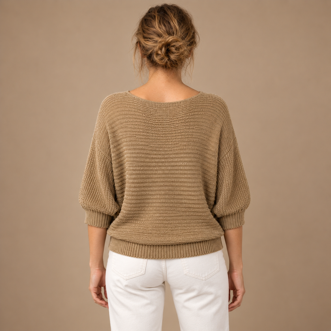 Glatstrikket sweater til dame