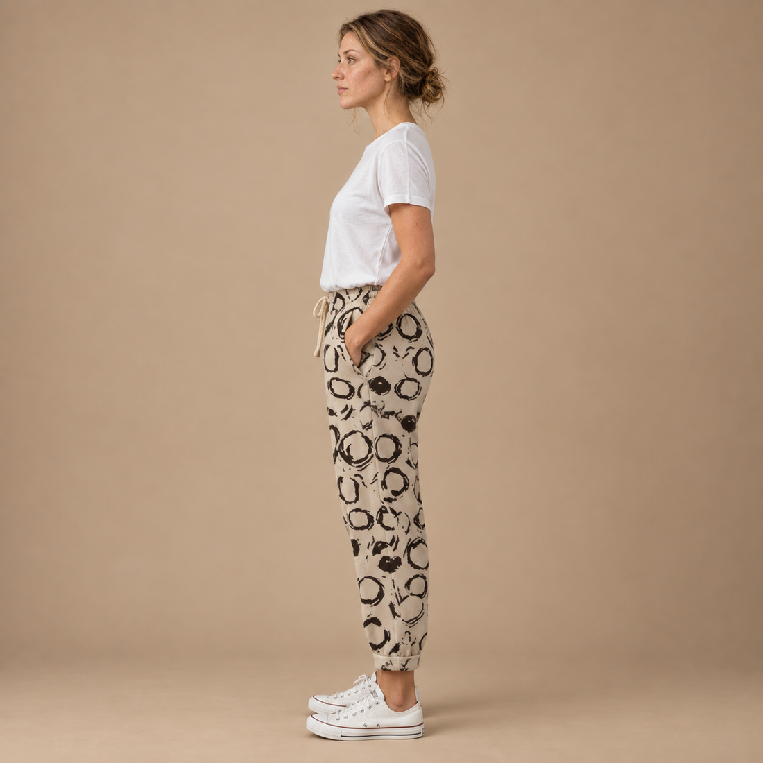 Slim fit damebukser med snøre i taljen