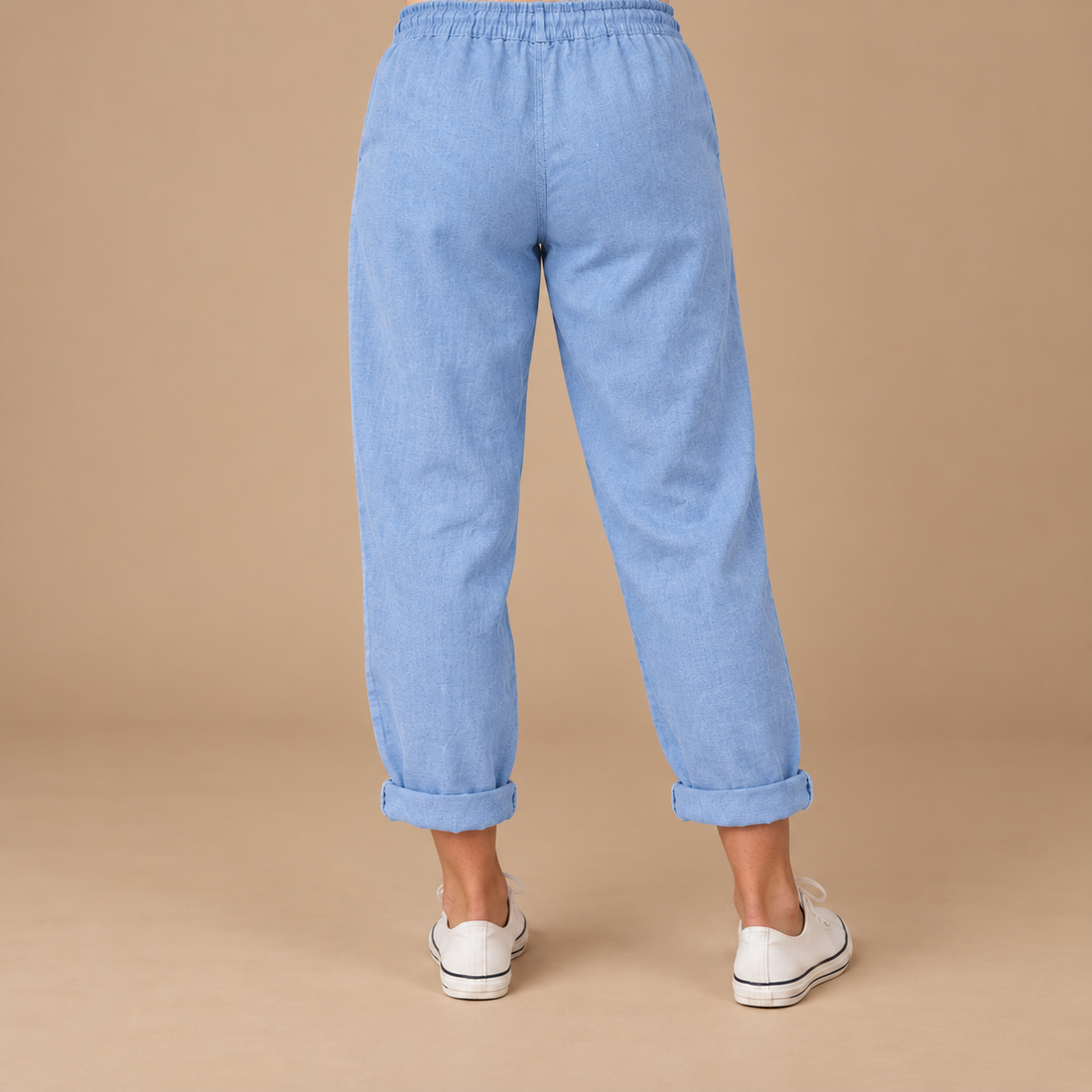 Slim fit damebukser med snøre i taljen