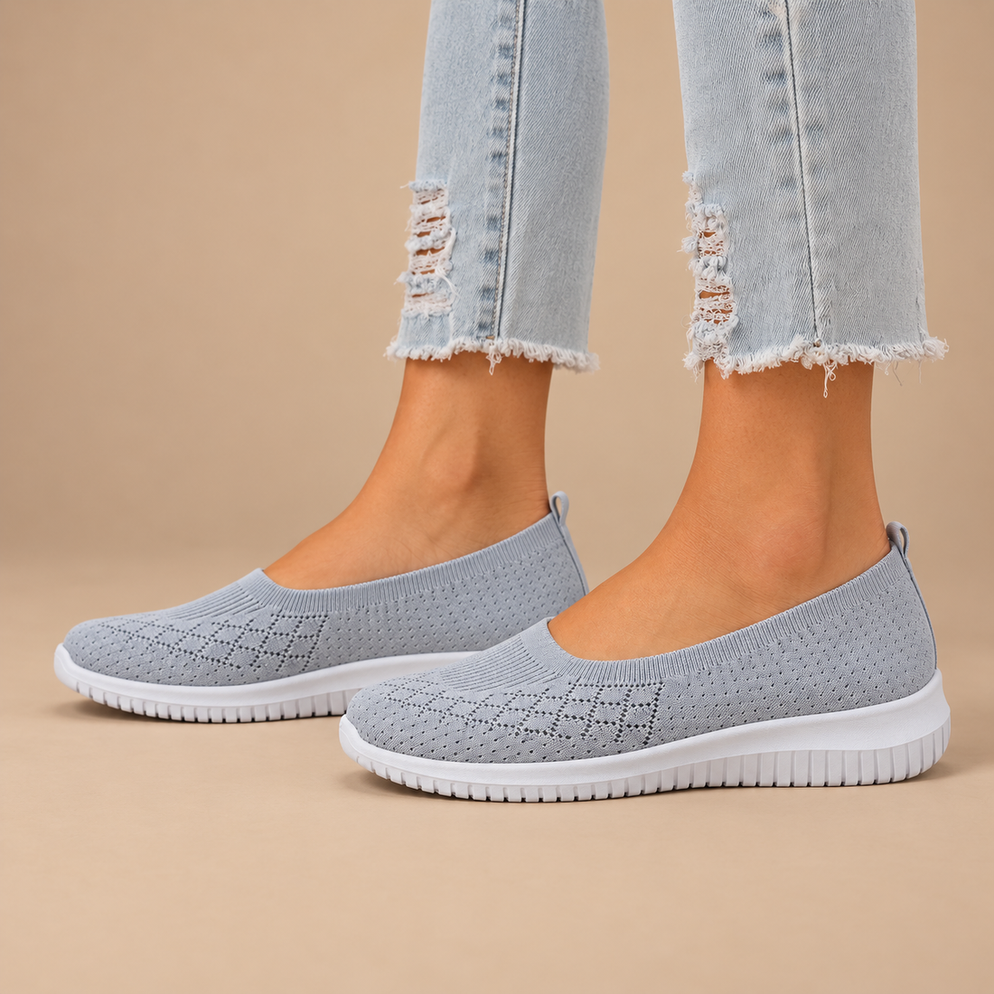 Ortopædiske slip-on sko til dame med stabil hæl