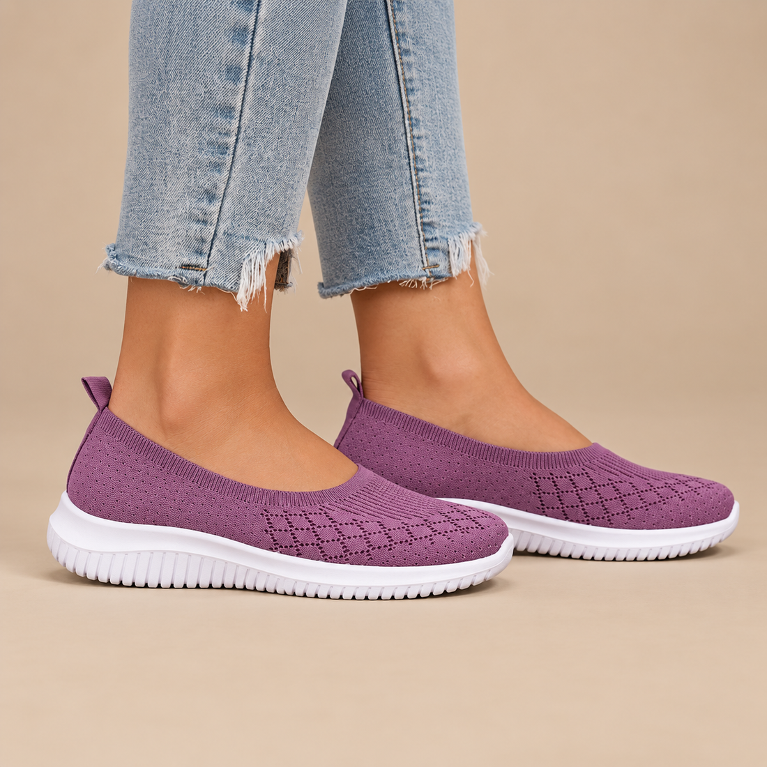Ortopædiske slip-on sko til dame med stabil hæl