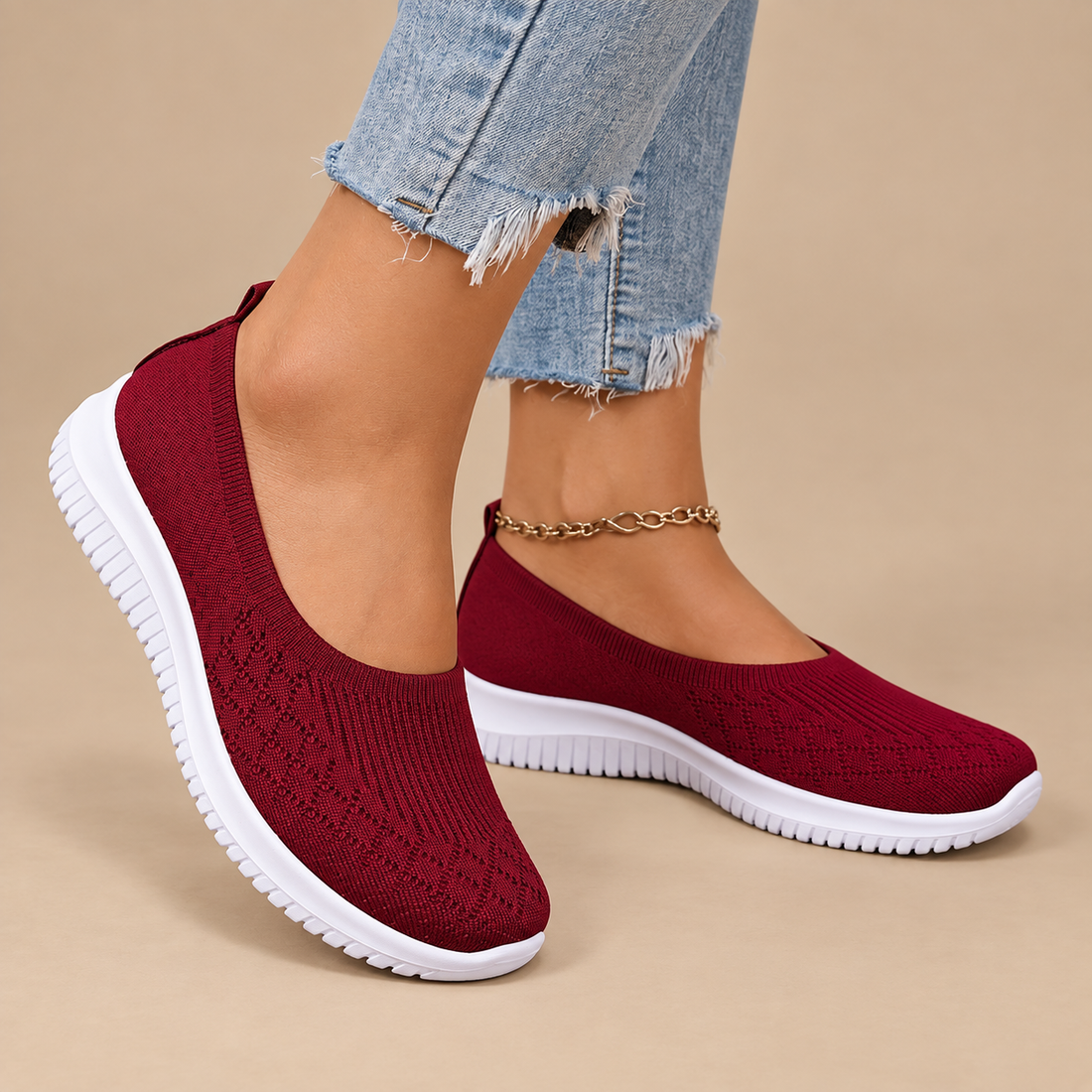 Ortopædiske slip-on sko til dame med stabil hæl