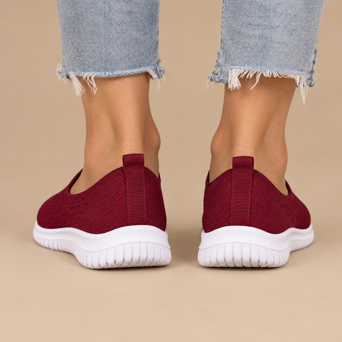 Ortopædiske slip-on sko til dame med stabil hæl