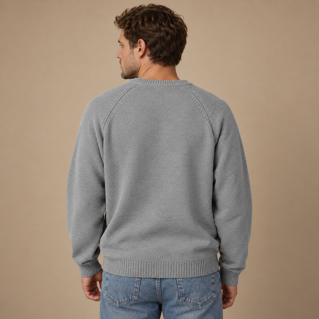 Herresweater med rund hals og løs pasform