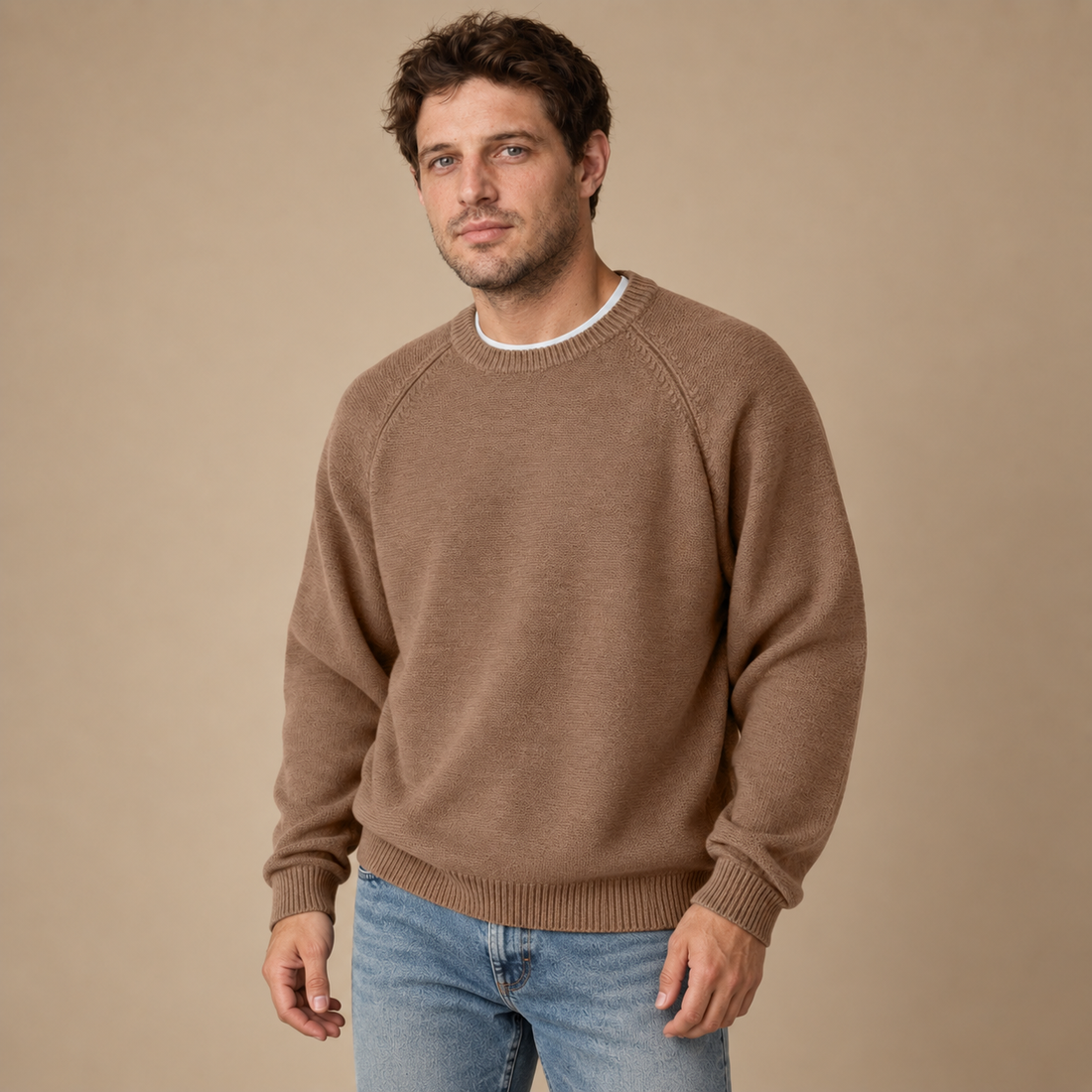 Herresweater med rund hals og løs pasform