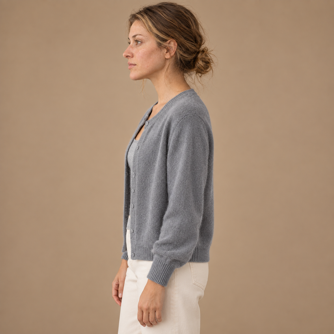 Strikcardigan til dame med knapper
