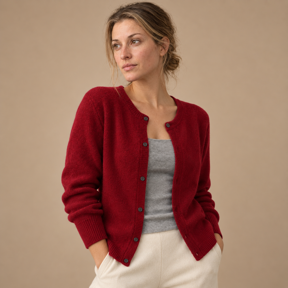 Strikcardigan til dame med knapper