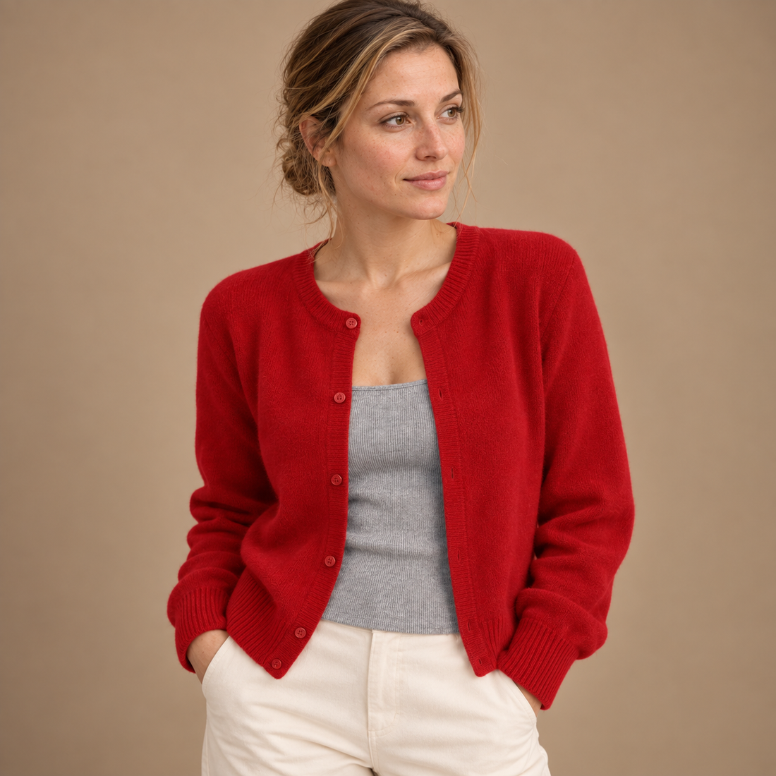 Strikcardigan til dame med knapper