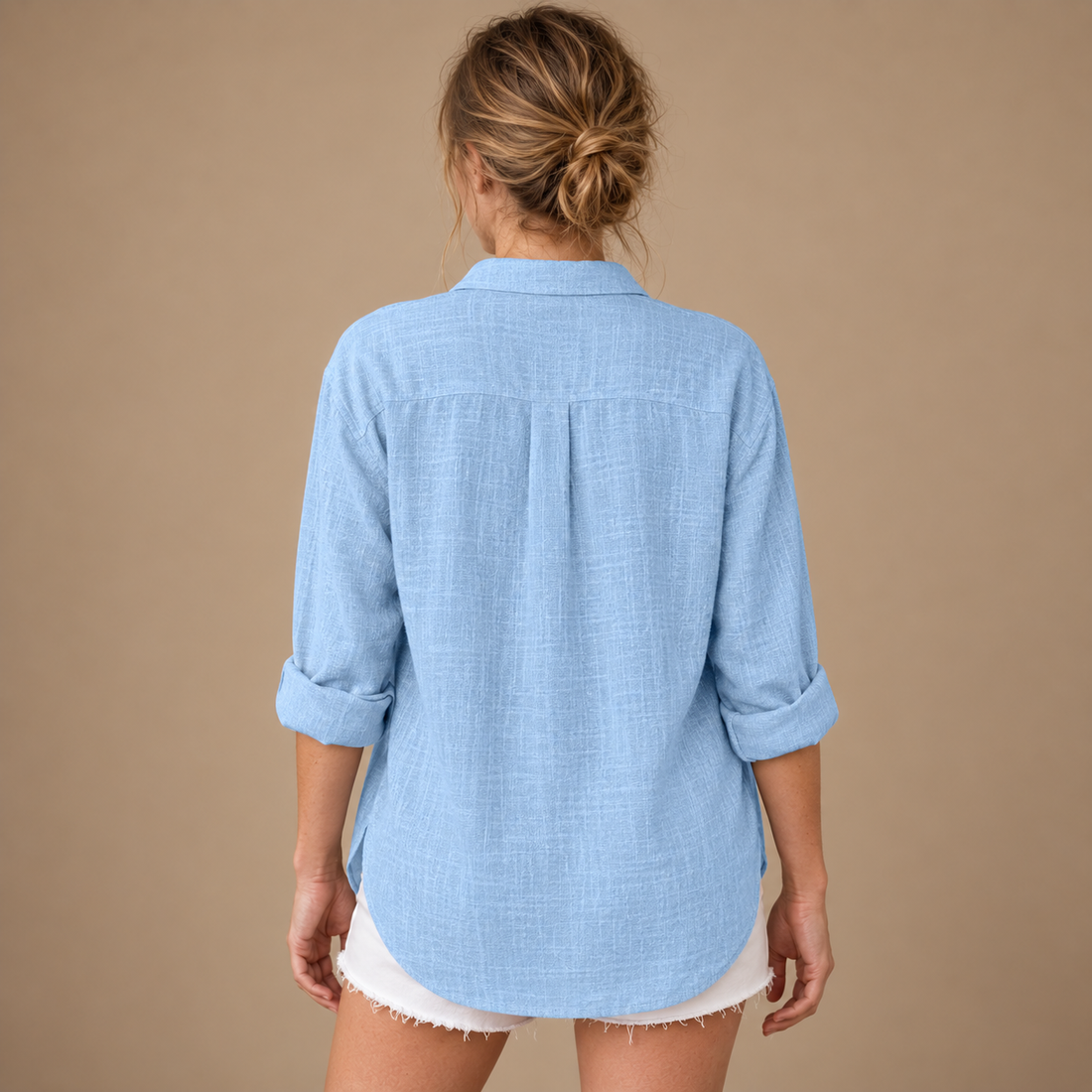 Oversized skjorte til dame med brystlomme