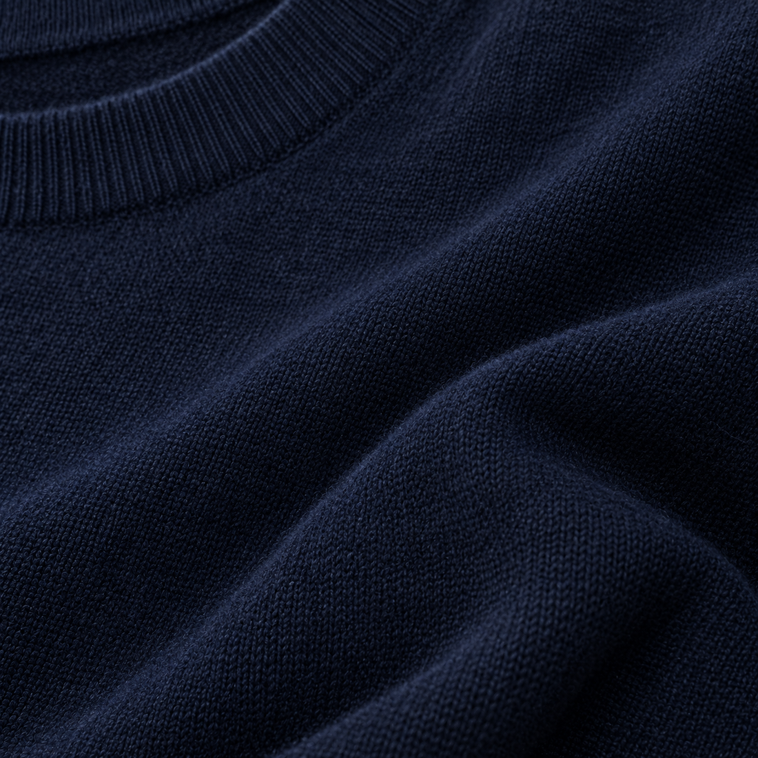 Strikket sweater til dame med løs pasform
