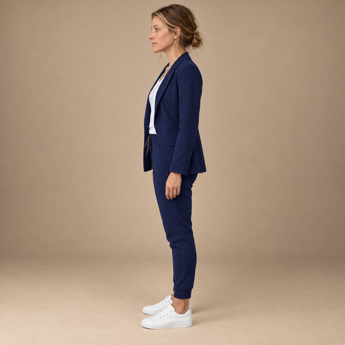 Buksedragt til dame med blazer og lige bukser