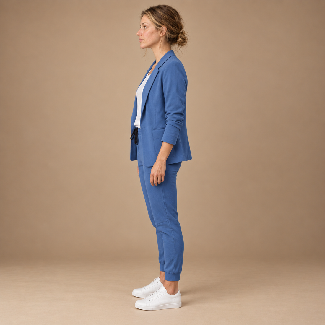 Buksedragt til dame med blazer og lige bukser