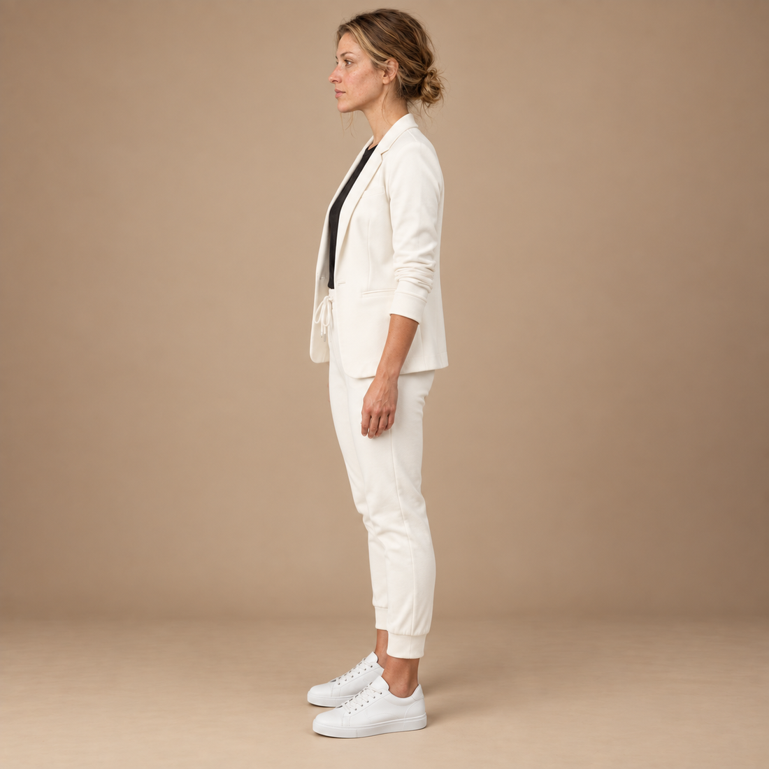 Buksedragt til dame med blazer og lige bukser