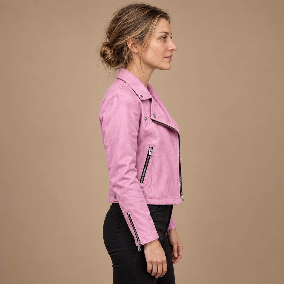 Læderjakke til dame i bikerstil