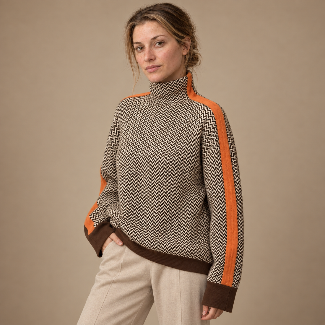 Oversized rullekravesweater til dame med striber