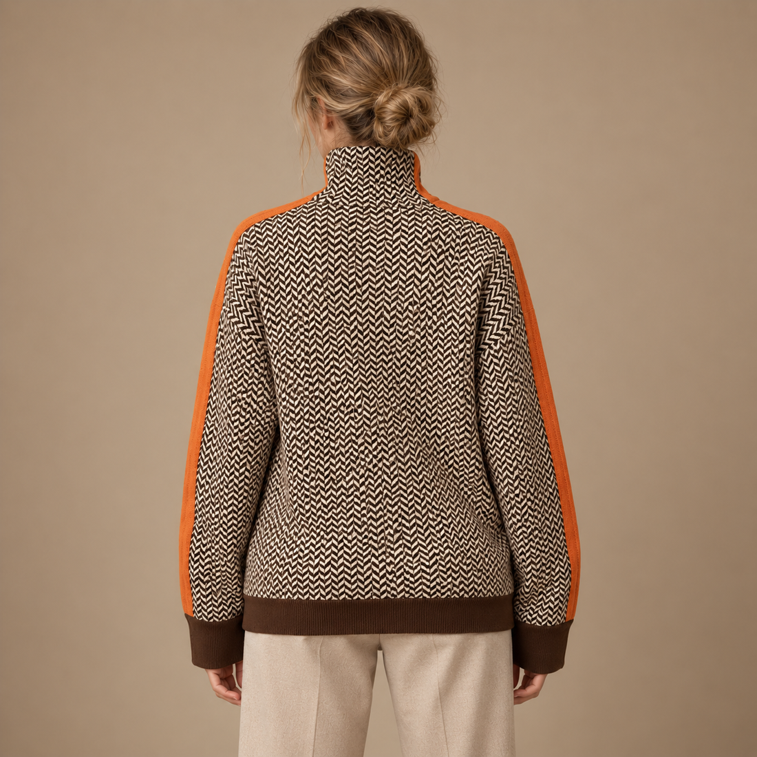 Oversized rullekravesweater til dame med striber