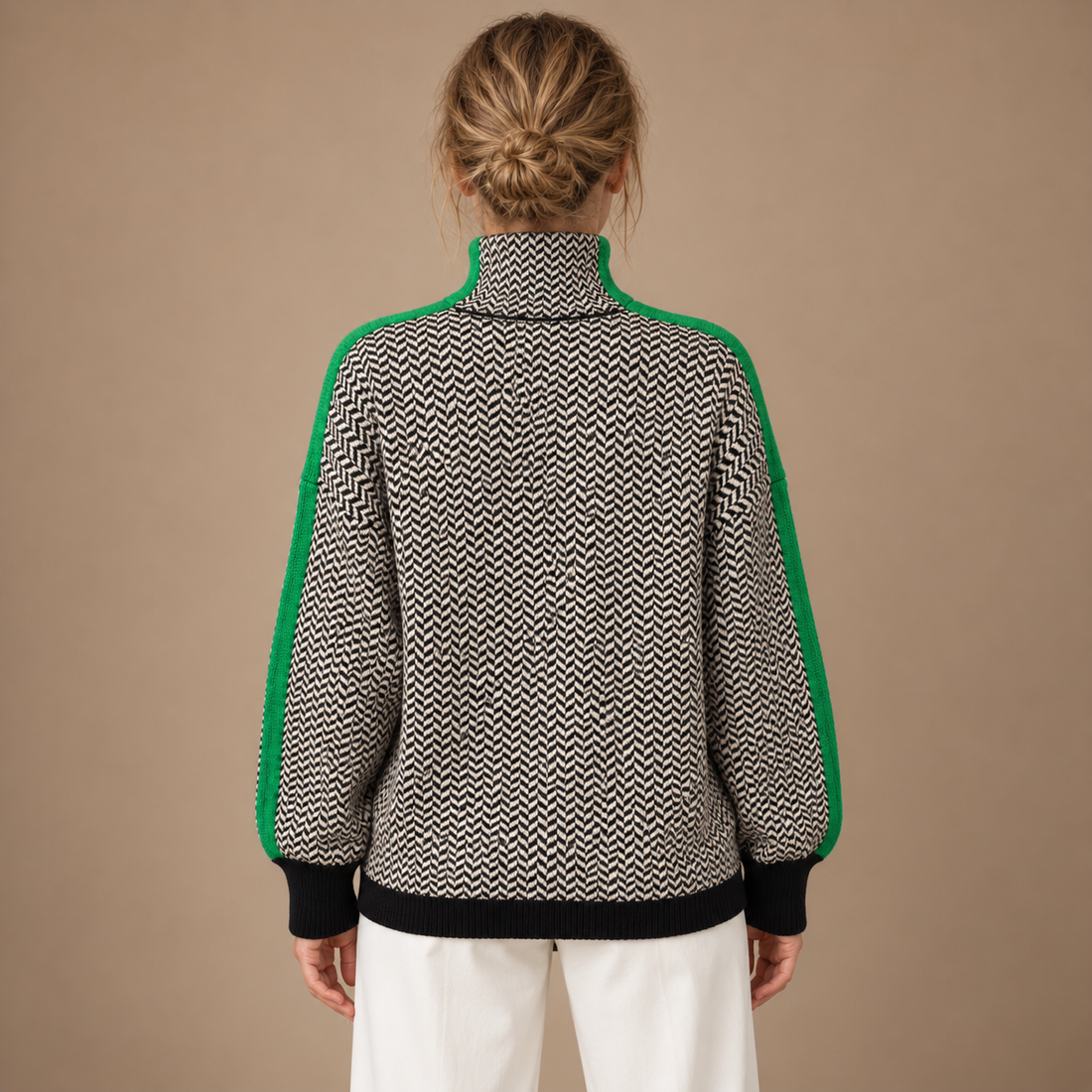 Oversized rullekravesweater til dame med striber