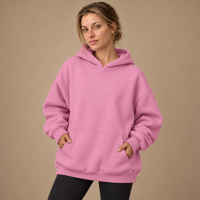 Oversized hættetrøje til dame med kængurulomme