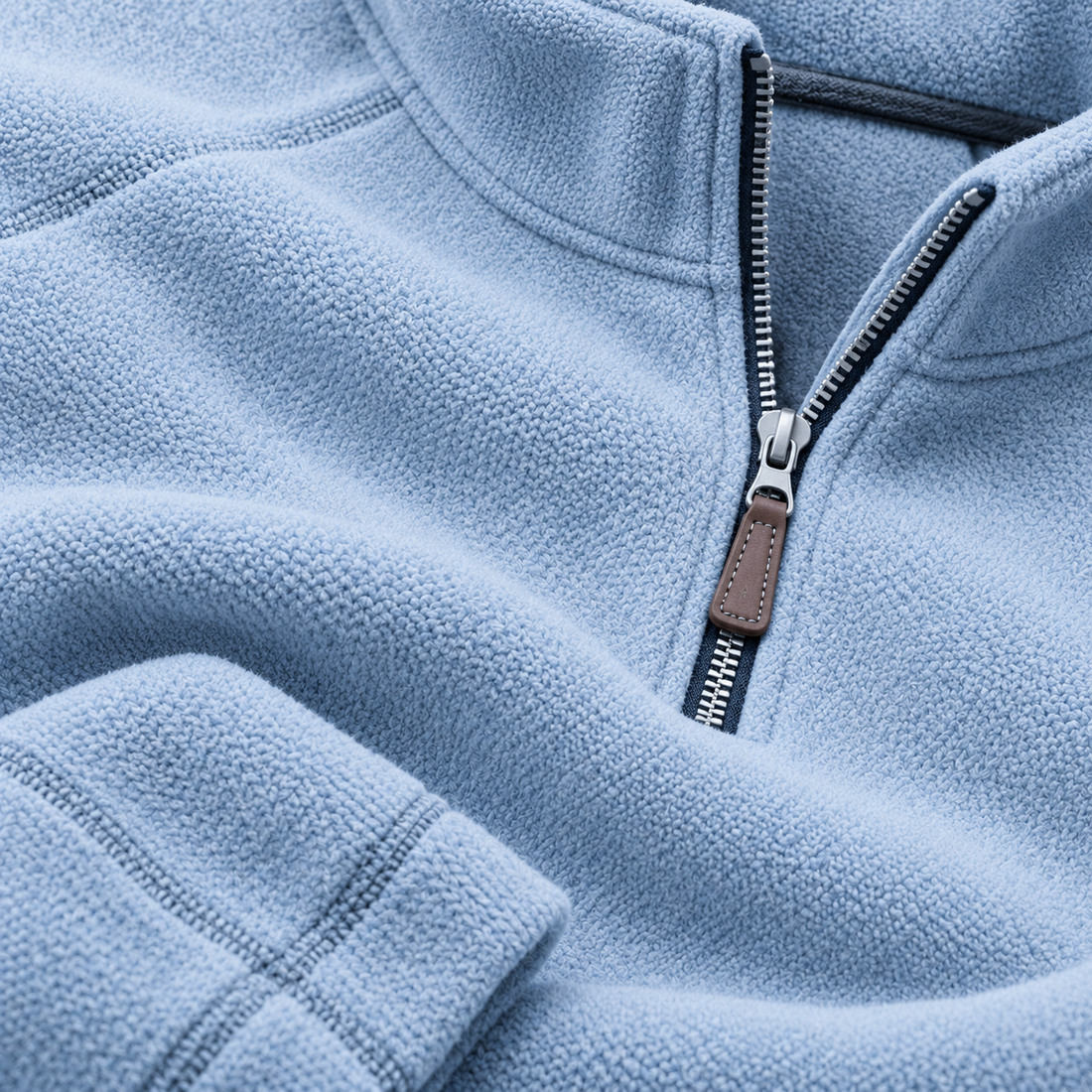 Strikket herresweater med atletisk pasform