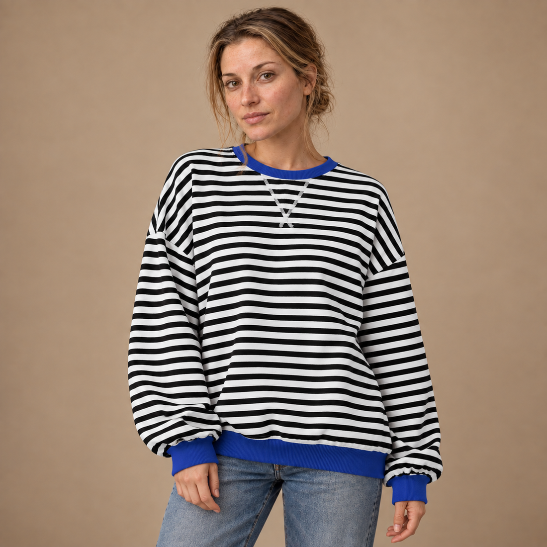 Oversized sweatshirt til dame med retrostriber
