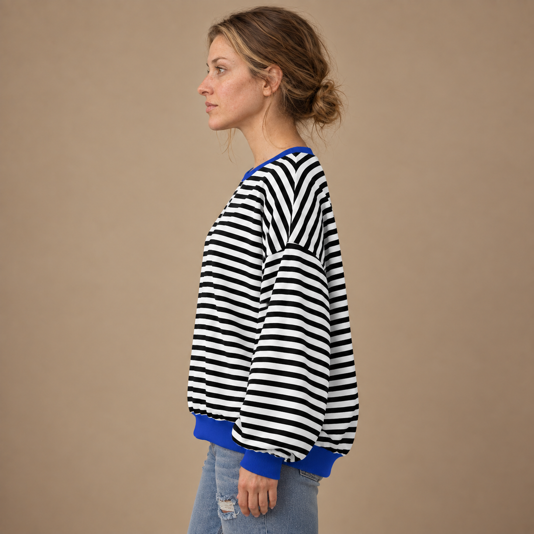 Oversized sweatshirt til dame med retrostriber