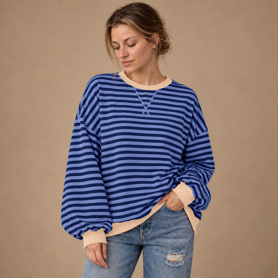 Oversized sweatshirt til dame med retrostriber