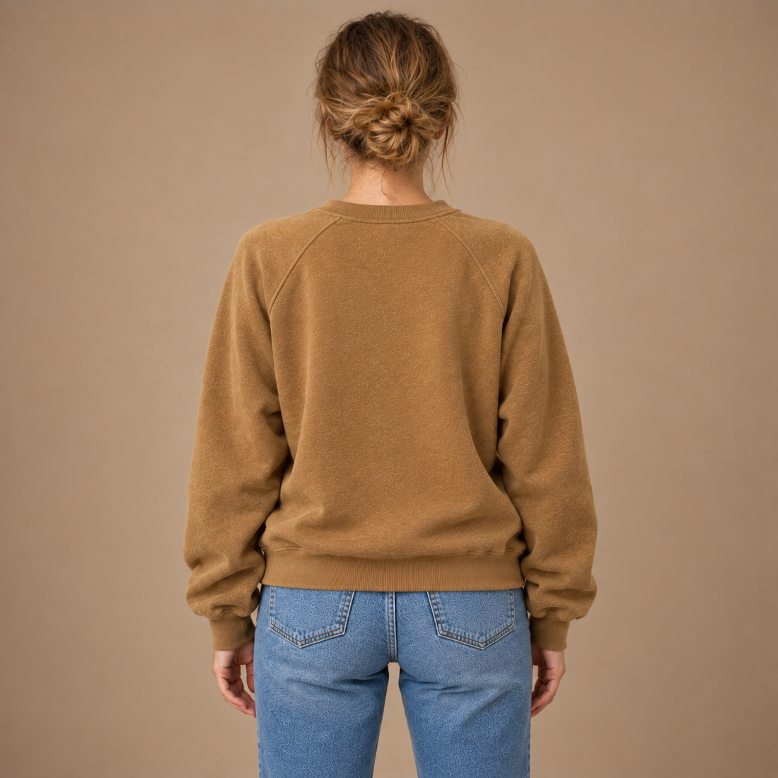 Sweatshirt til dame med raglanærmer og rund hals