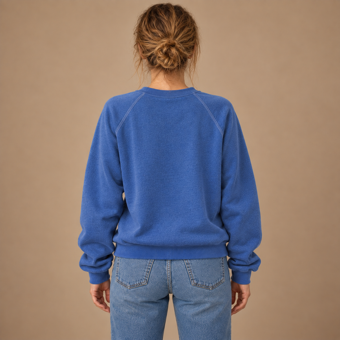 Sweatshirt til dame med raglanærmer og rund hals