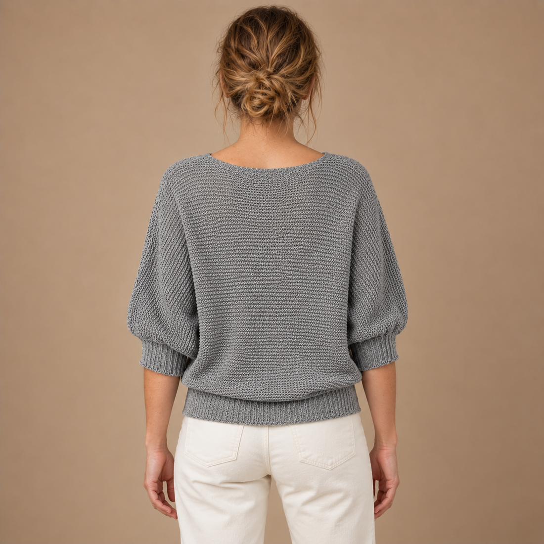 Glatstrikket sweater til dame