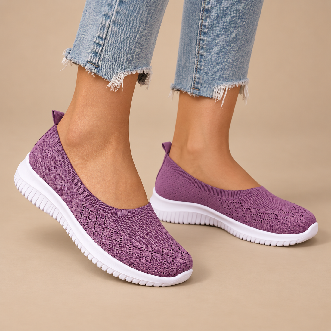 Ortopædiske slip-on sko til dame med stabil hæl