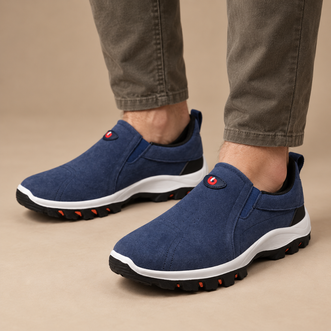 Slip-on herresko med støddæmpende sål