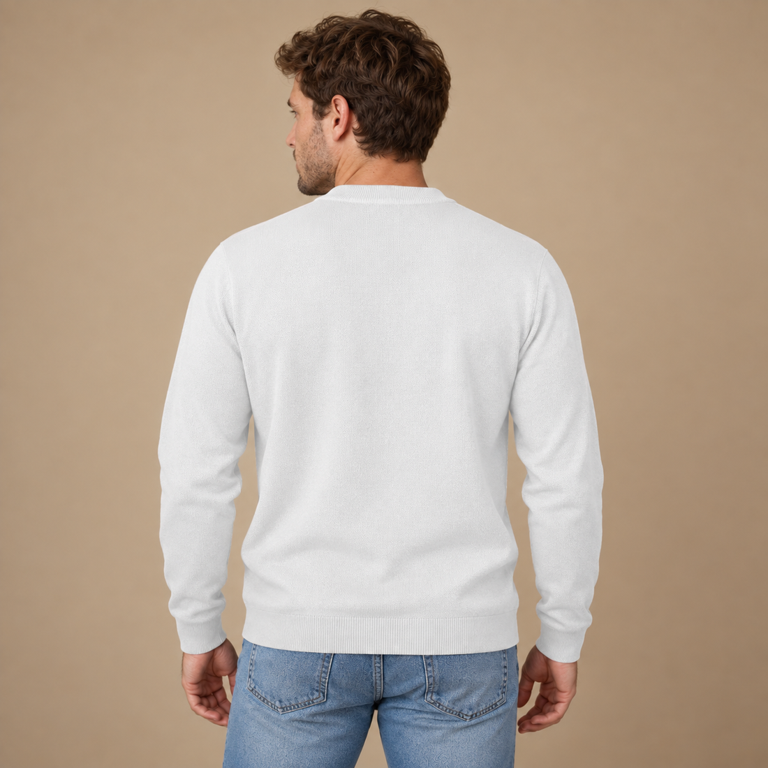 Herresweater med rund hals og tætsiddende pasform