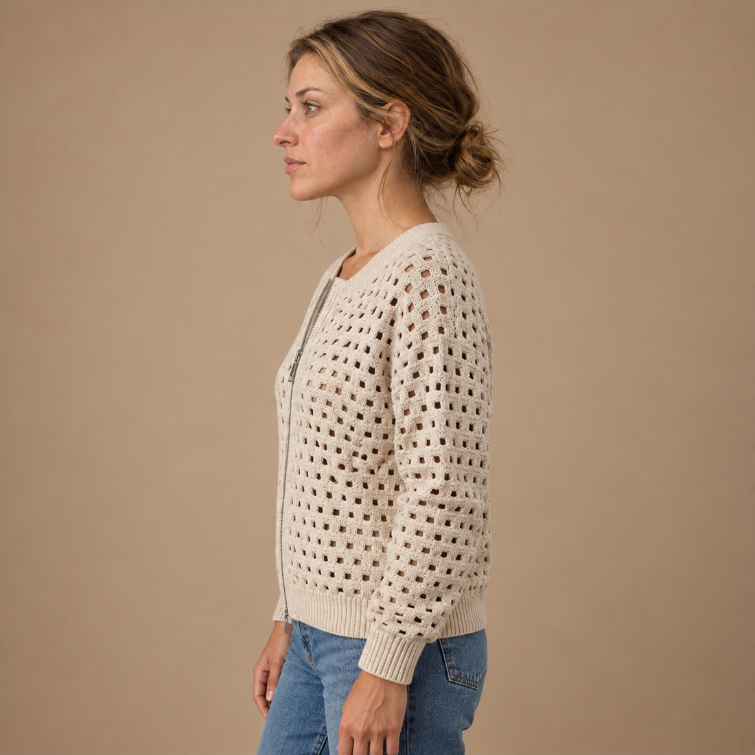 Damecardigan med lynlås i ajourstrik