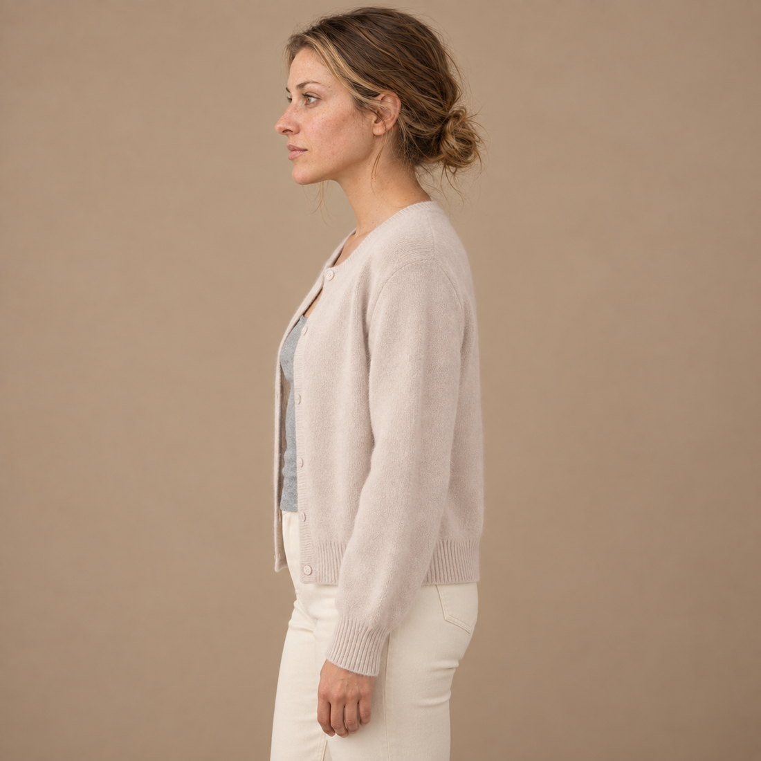 Strikcardigan til dame med knapper