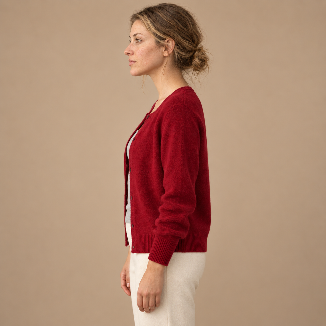 Strikcardigan til dame med knapper