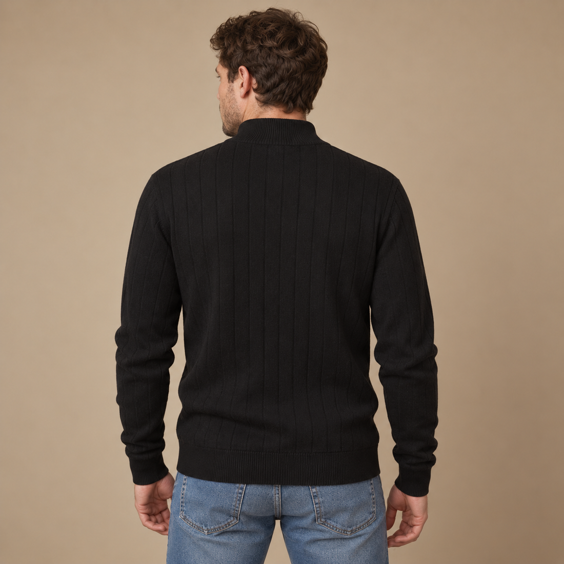 Strikket herresweater med struktureret pasform