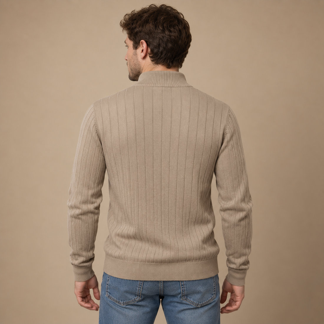Strikket herresweater med struktureret pasform