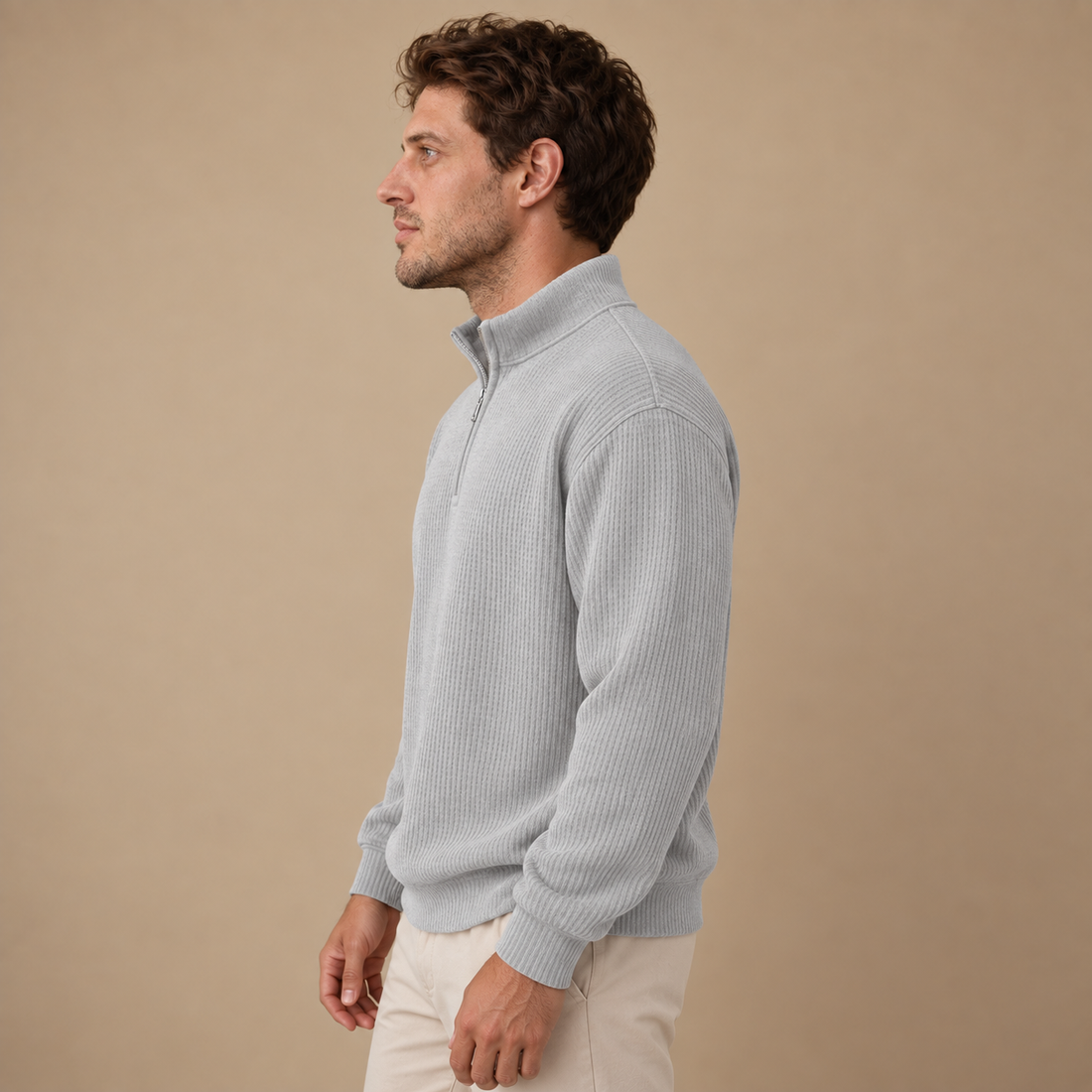 Herresweater med lynlåskrave og slank pasform