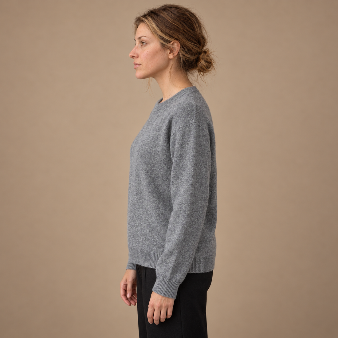 Strikket sweater til dame med løs pasform