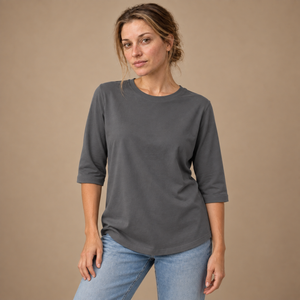 T-shirt til dame med rund hals og trekvartærmer