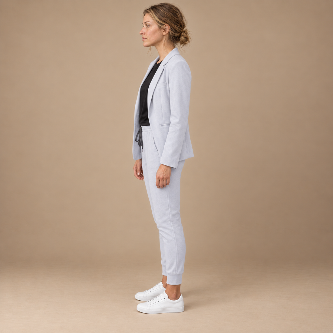 Buksedragt til dame med blazer og lige bukser