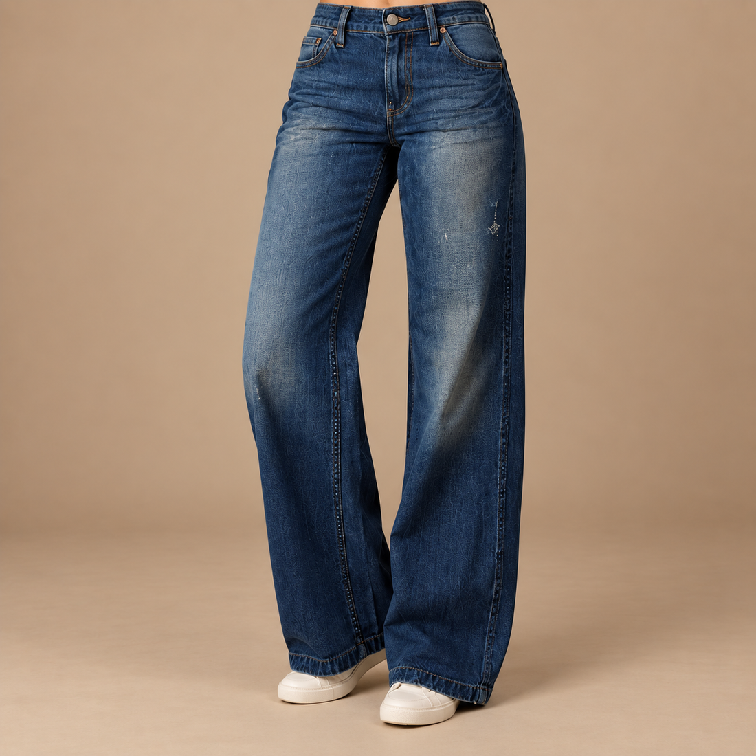 Damejeans med vide ben