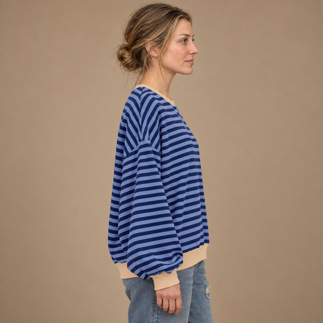 Oversized sweatshirt til dame med retrostriber
