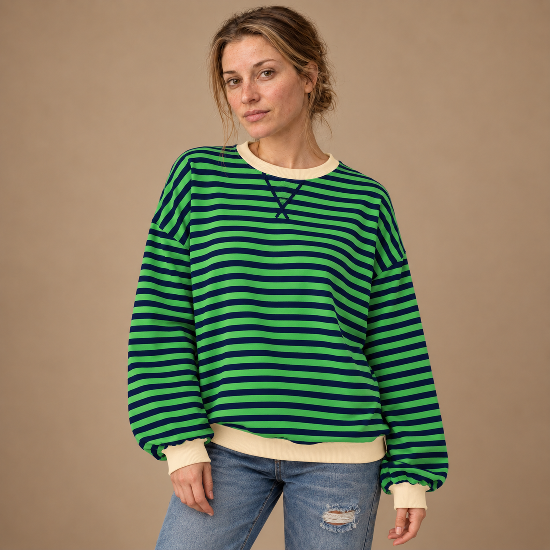 Oversized sweatshirt til dame med retrostriber
