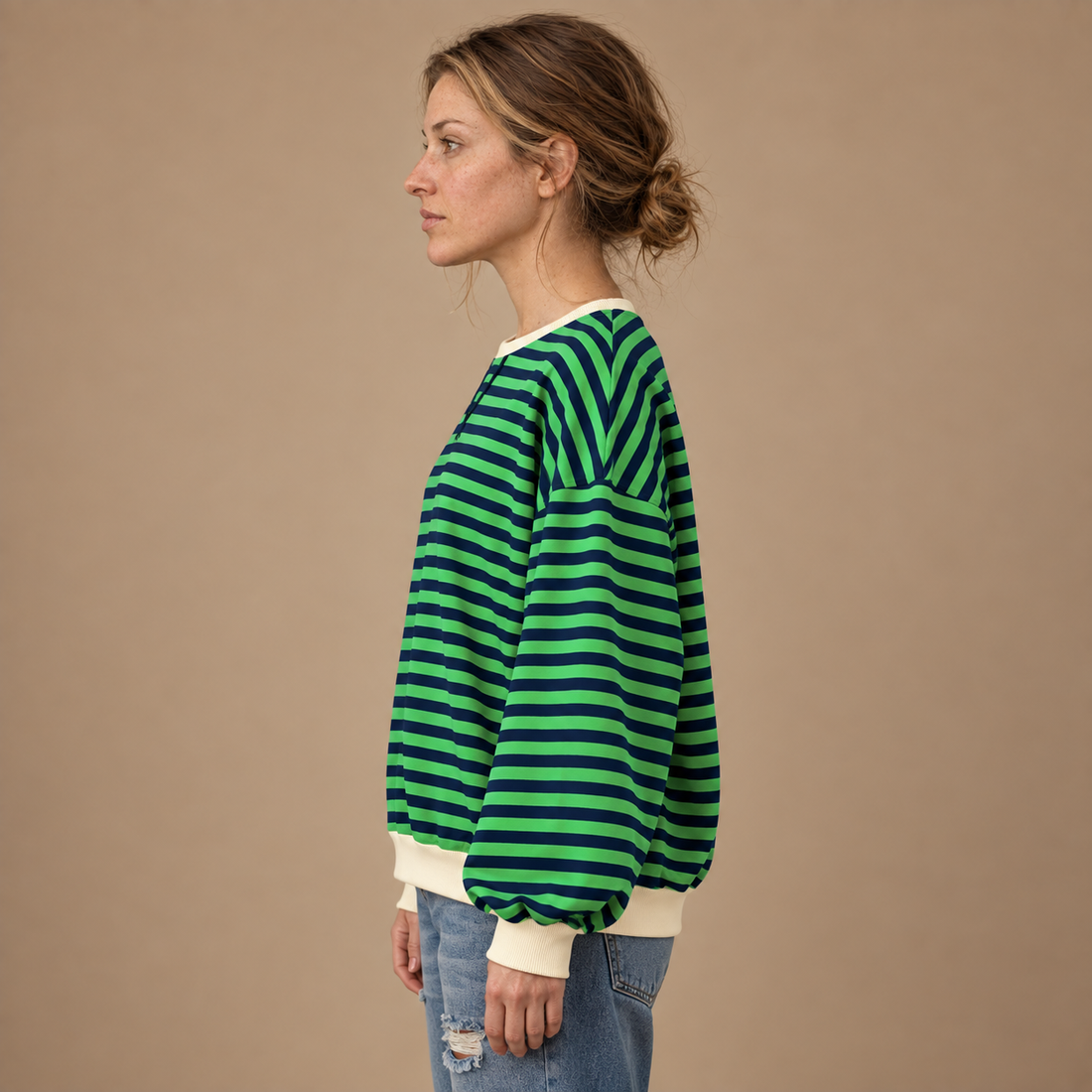 Oversized sweatshirt til dame med retrostriber