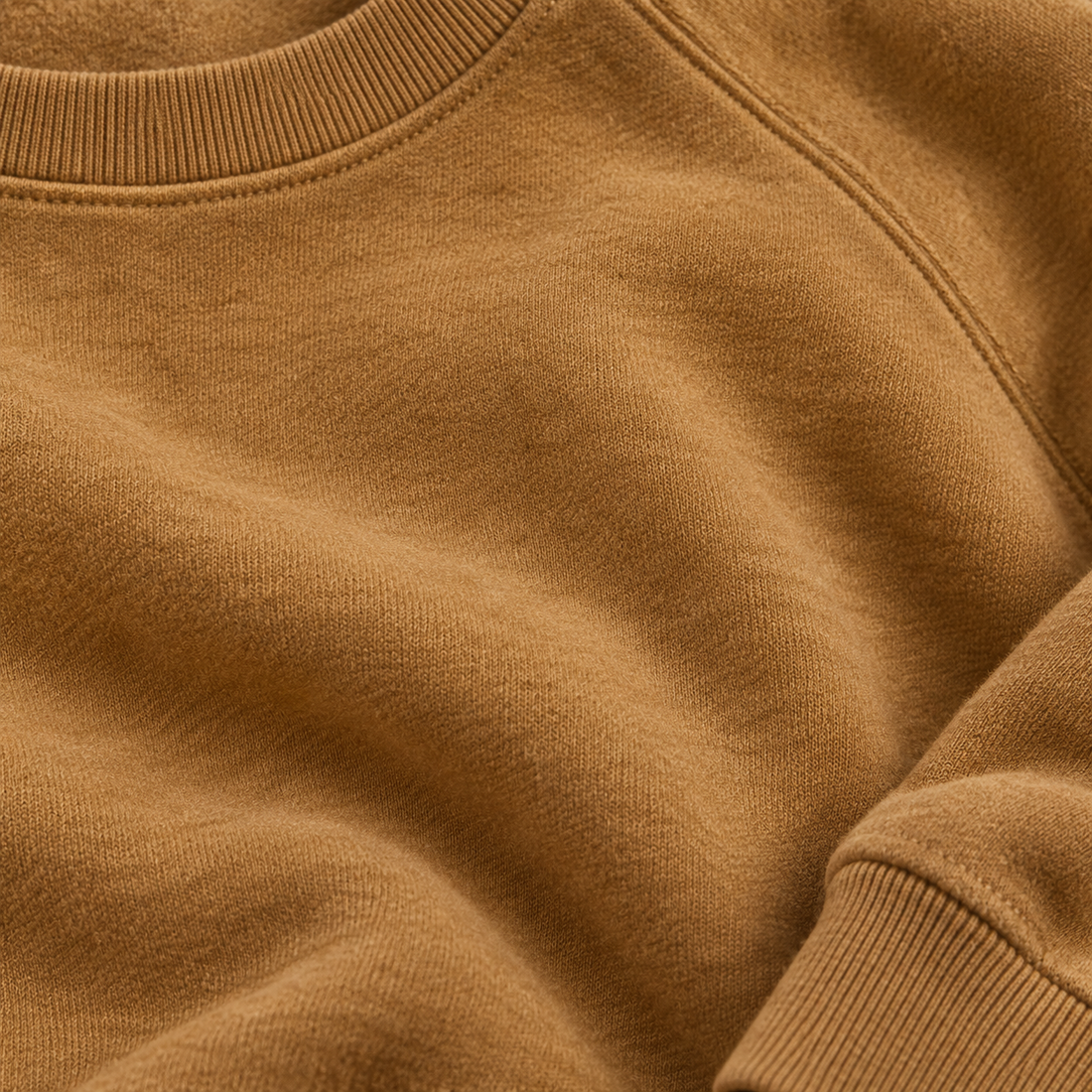 Sweatshirt til dame med raglanærmer og rund hals
