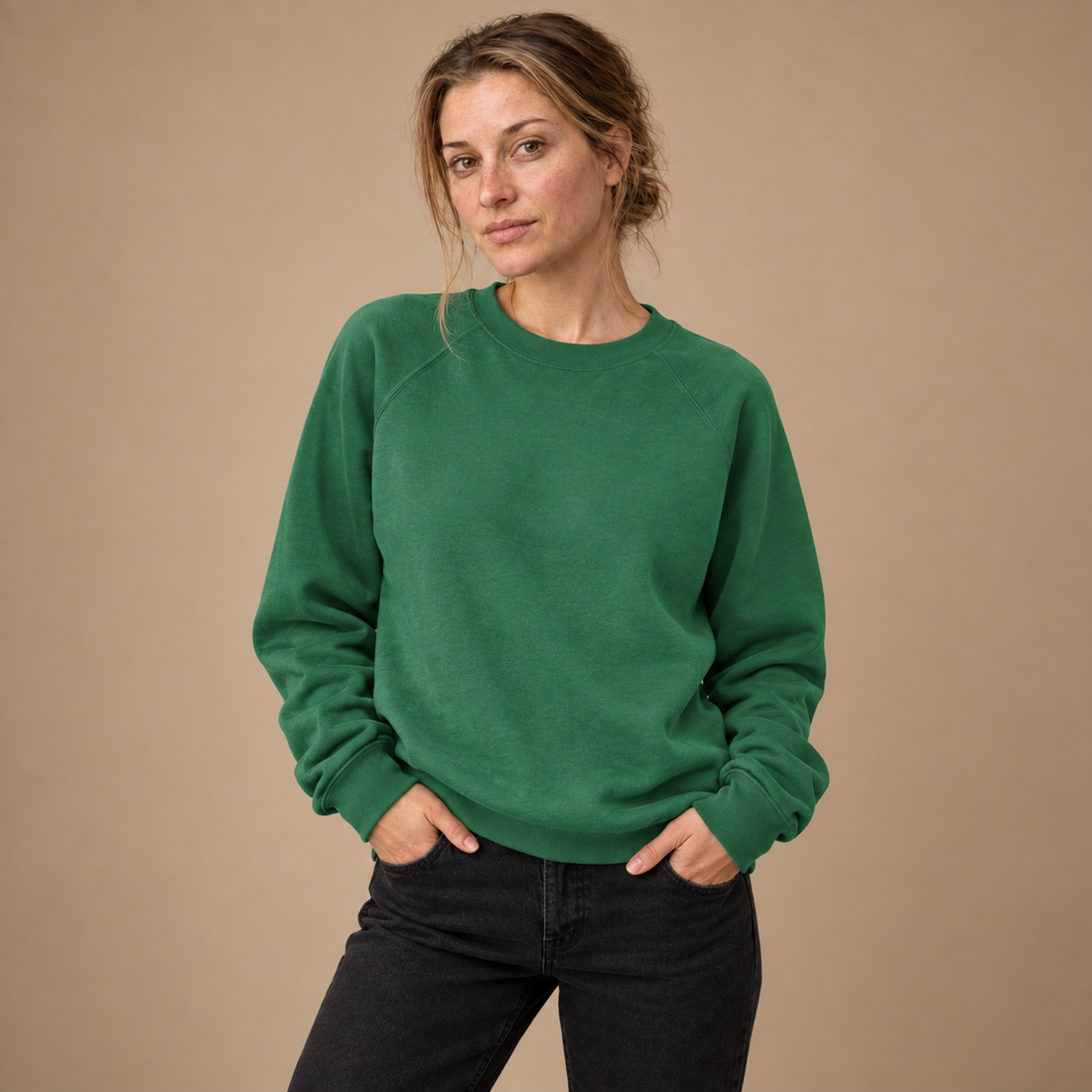 Sweatshirt til dame med raglanærmer og rund hals