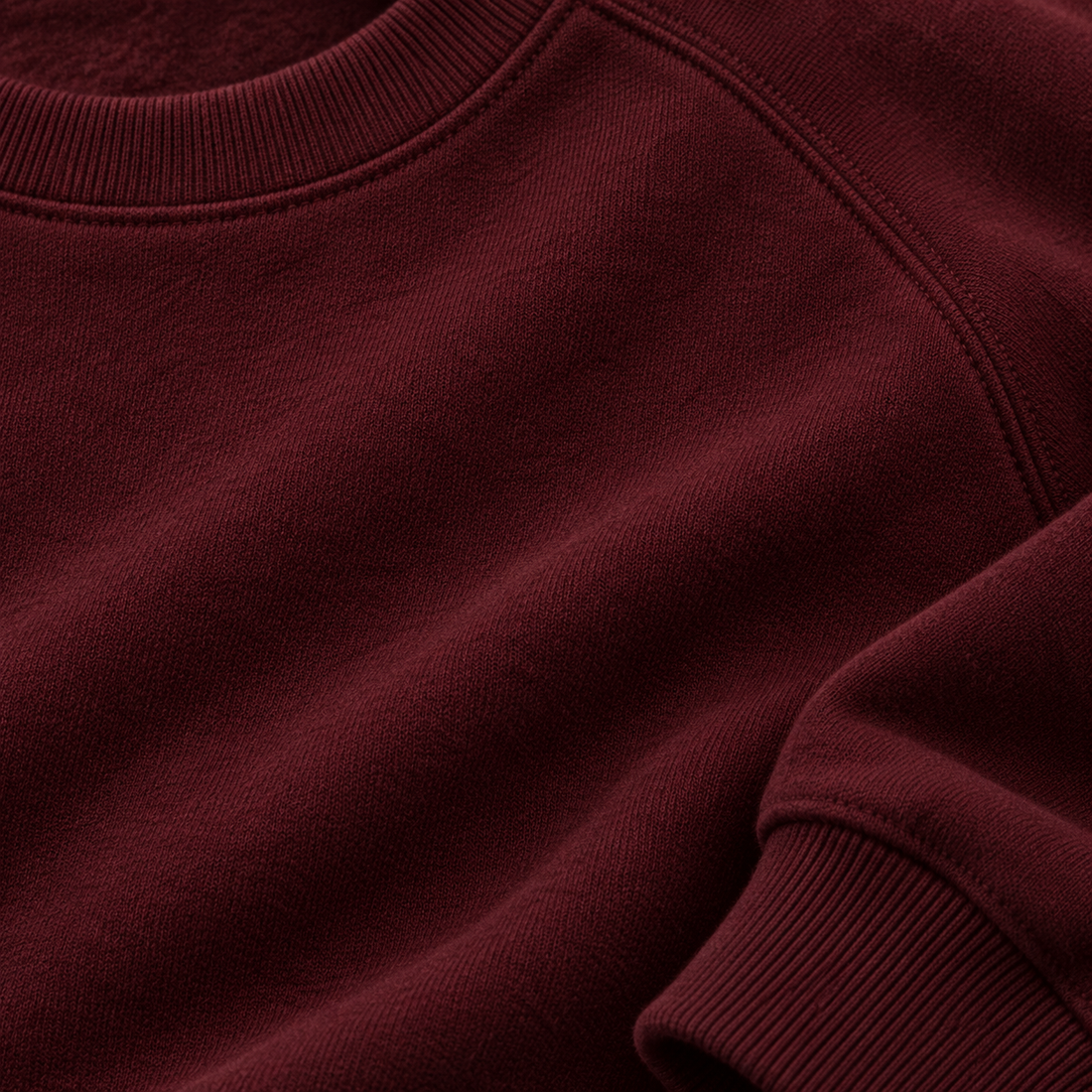 Sweatshirt til dame med raglanærmer og rund hals